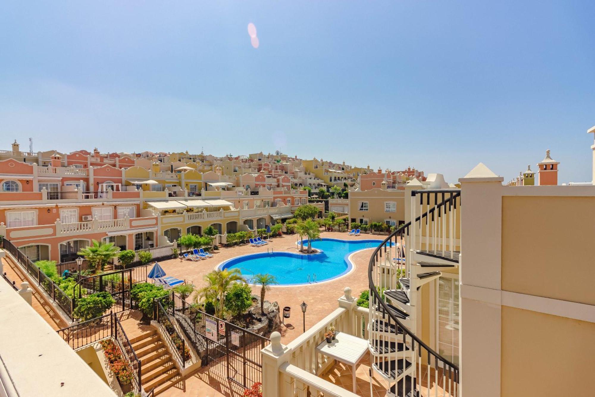 Palm-Mar Golf Tenerife Exterior photo